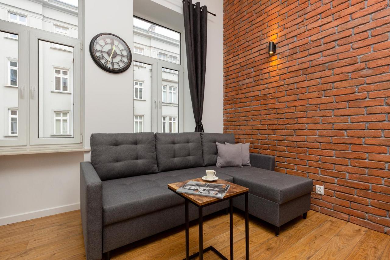 Mezzanine Studio Lwowska Srodmiescie By Noclegi Renters Warsaw Luaran gambar