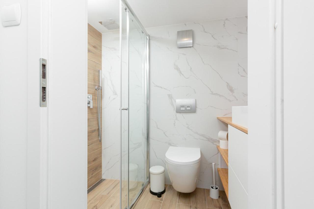 Mezzanine Studio Lwowska Srodmiescie By Noclegi Renters Warsaw Luaran gambar