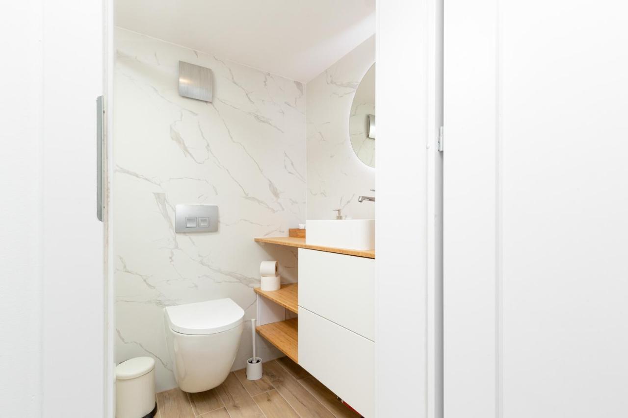 Mezzanine Studio Lwowska Srodmiescie By Noclegi Renters Warsaw Luaran gambar